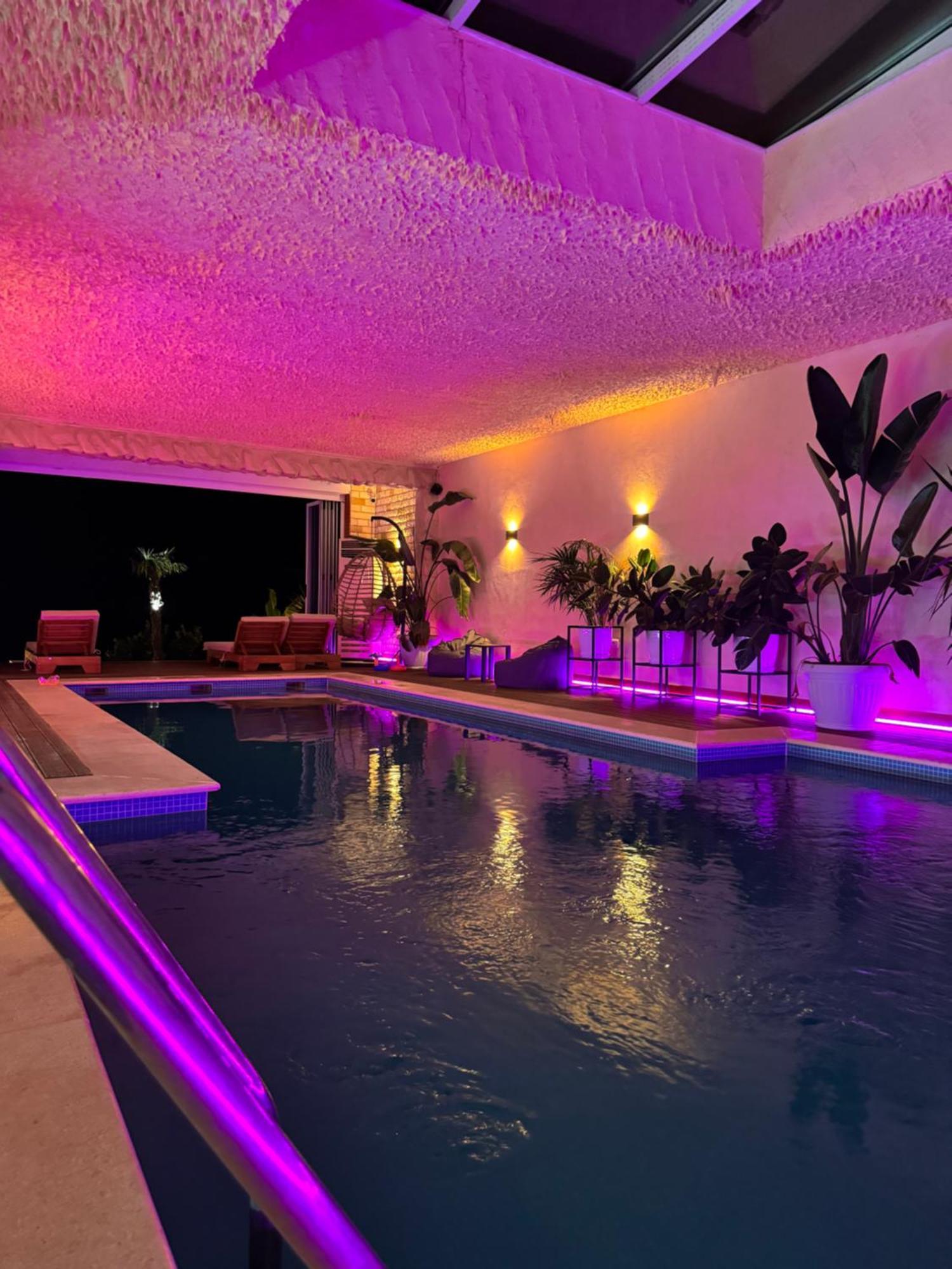 Festim Villa Hotel Kanine Exterior photo